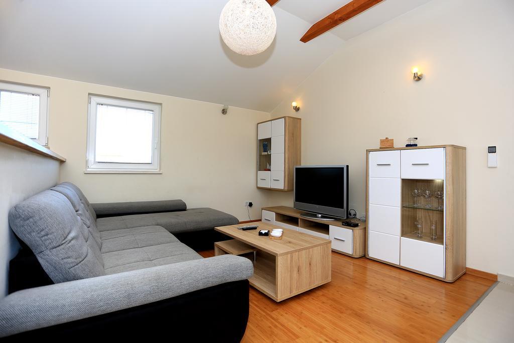 מורטר Apartment Pa Ve מראה חיצוני תמונה